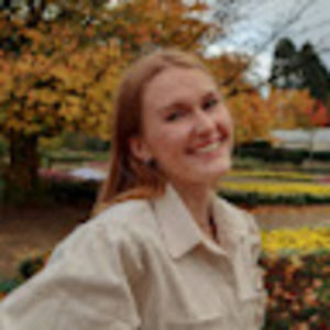 Meet your Posher, Cloé